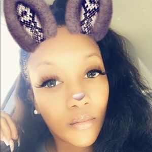 Meet your Posher, Shay